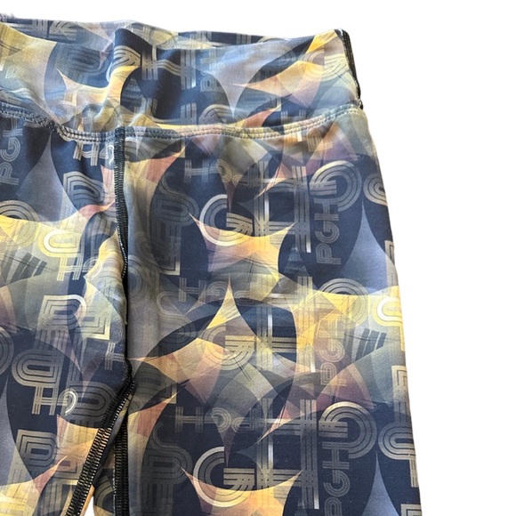 Dona Jo Fitwear Pittsburgh Themed Capri Leggings Running Exercise Yoga Size 1 - Picture 2 of 6